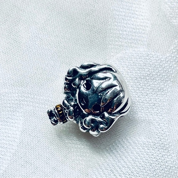 ⚡✨ NWOT Hermione Granger Charm – Harry Potter, 925 Sterling Silver 📚 - Picture 3 of 15